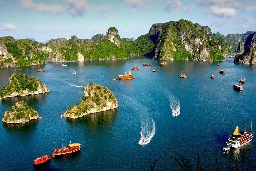 Hạ Long · Sắc xanh bất tận